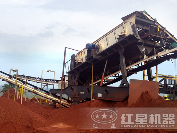 移動篩石機 移動篩石機