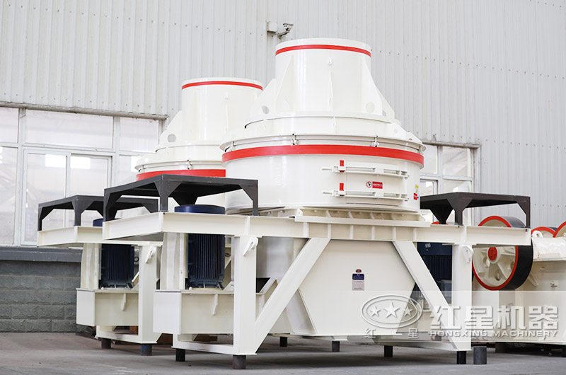 直通沖擊式制砂機，渦流腔內部氣流自循環，密封環保