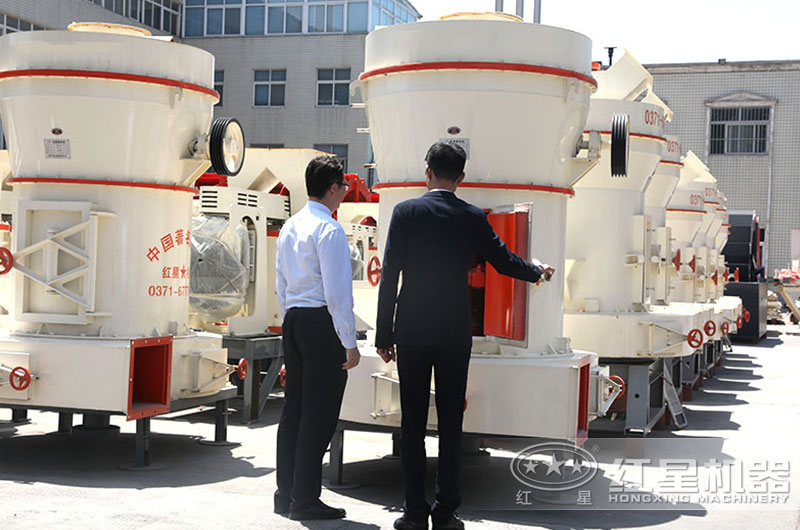 客戶來(lái)廠參觀、打開設(shè)備近距離了解