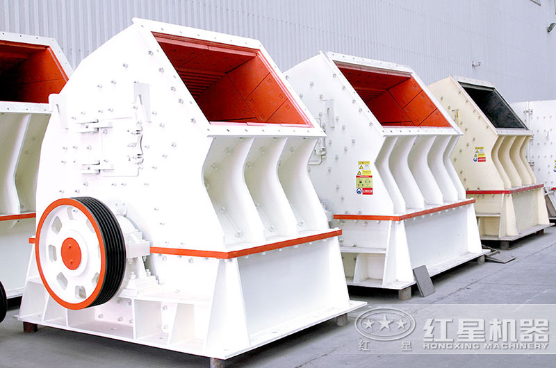 PCZ重錘碎石機(jī)圖片，時產(chǎn)100-3000噸