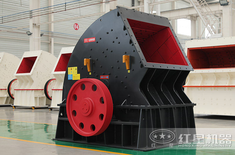 大型重錘式破碎機(jī)